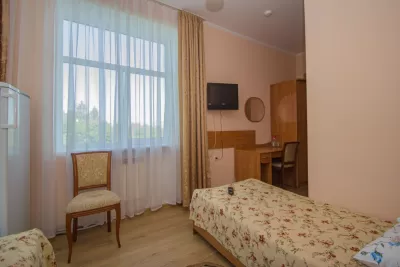 Номер стандарт двухместный в санатории Курортная больница в городе Кисловодске - фотография